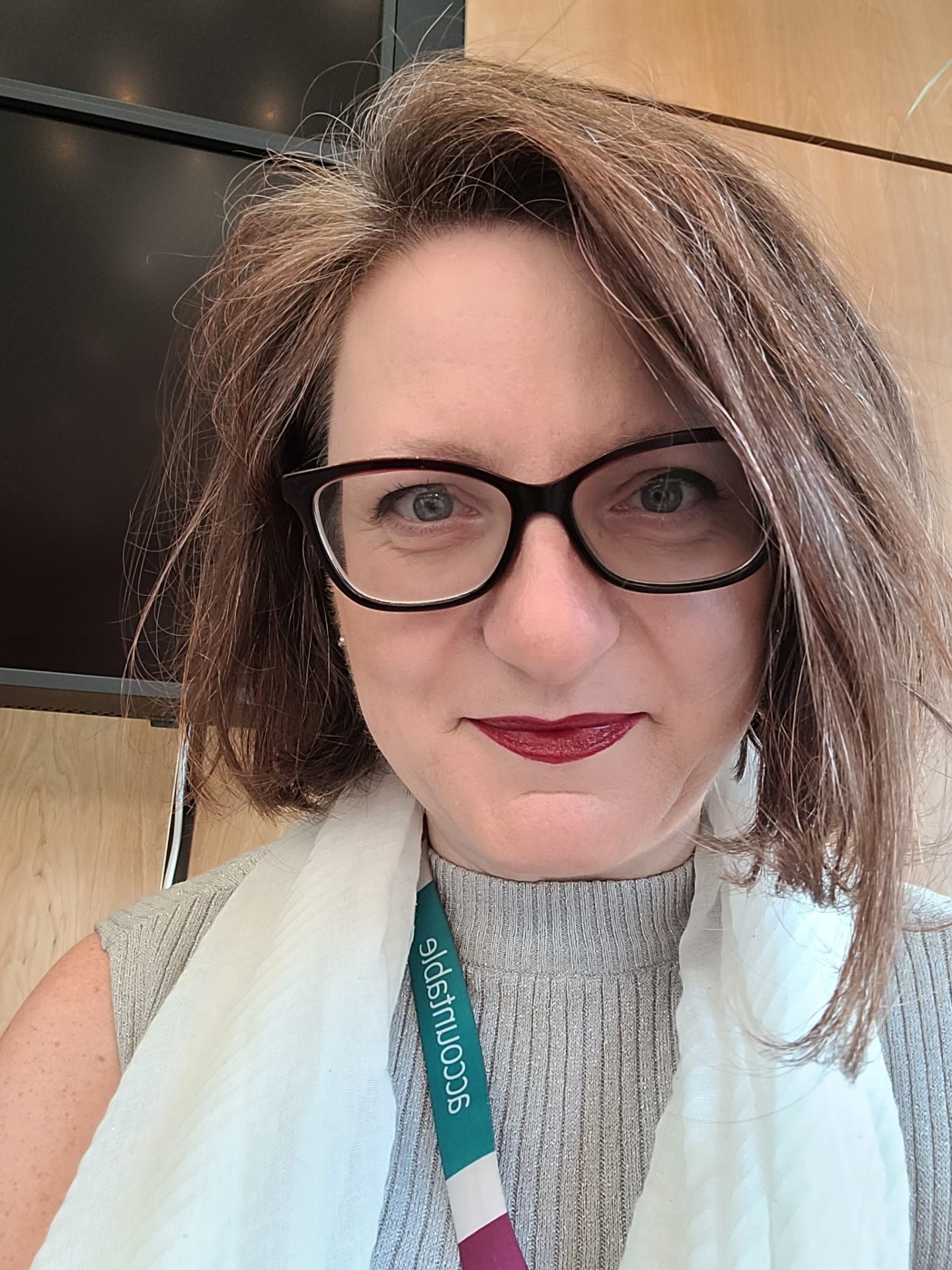 Katia Compagnoni, Treasurer